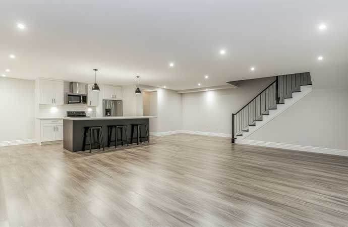 Coût d’aménagement d’un sous-sol : que faut-il prévoir selon les travaux ?